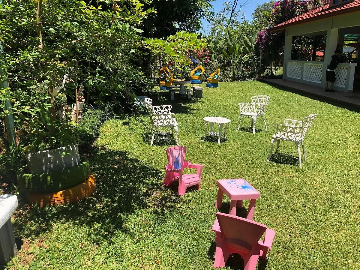 Villa Los Caciques By Hospedify - Hermosa Villa Con Piscina, Billar, Zona De Bbq Y Domino Jarabacoa 0*,  Dominikai Köztársaság